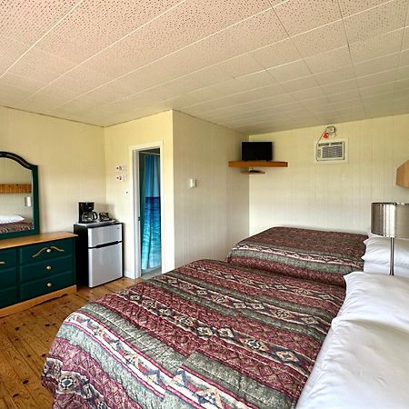 The Waterfront Motel Grand Barachois 외부 사진