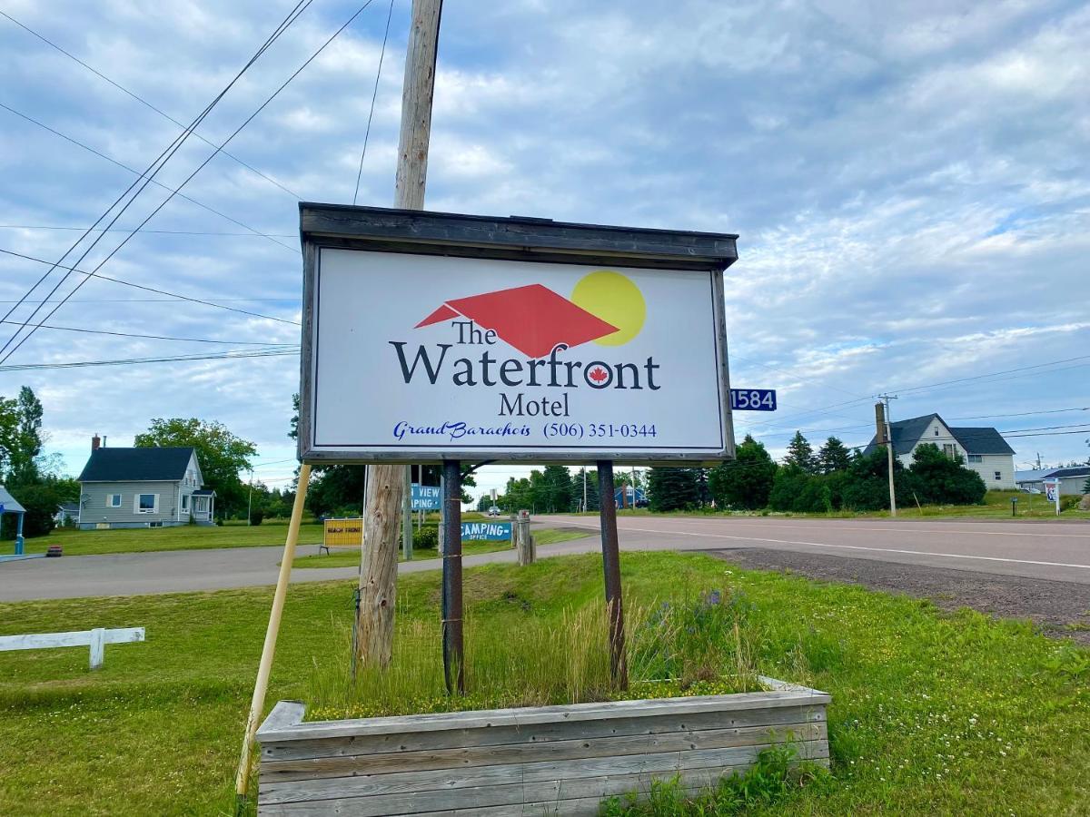 The Waterfront Motel Grand Barachois 외부 사진