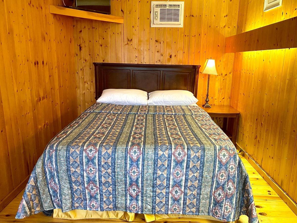 The Waterfront Motel Grand Barachois 외부 사진