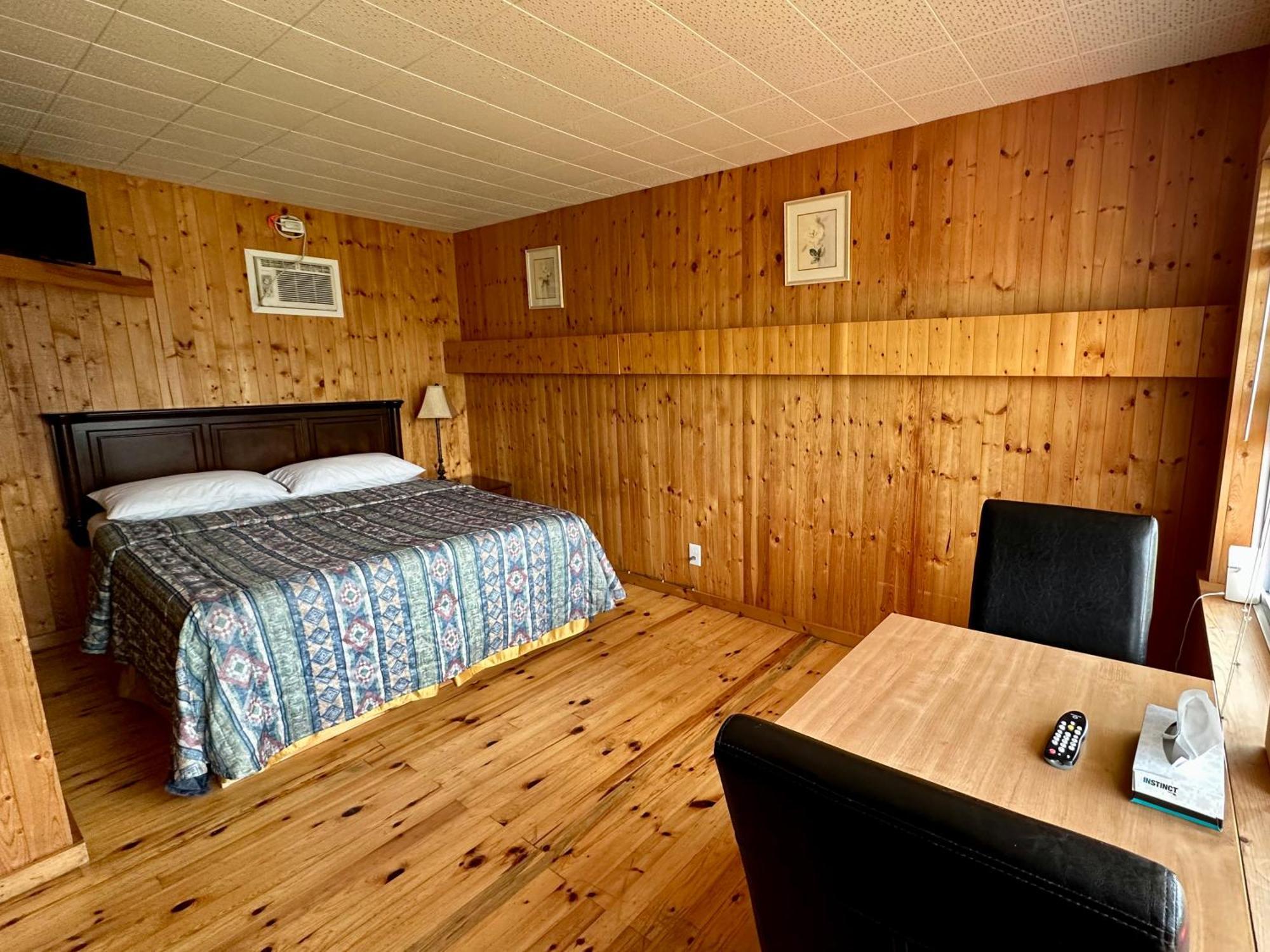 The Waterfront Motel Grand Barachois 외부 사진