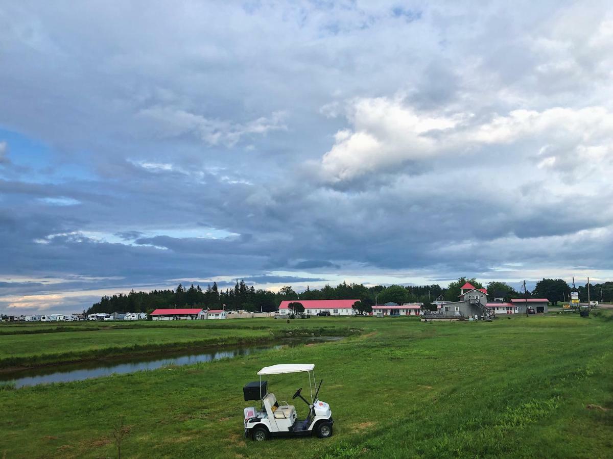 The Waterfront Motel Grand Barachois 외부 사진